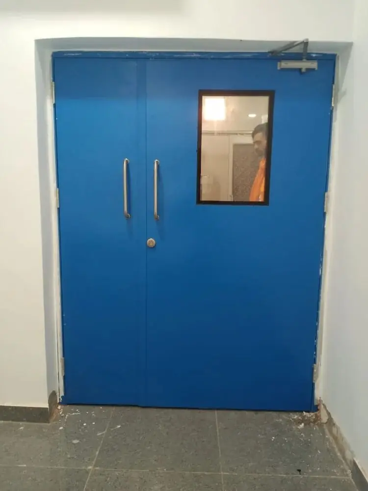 GMP Clean Room Door